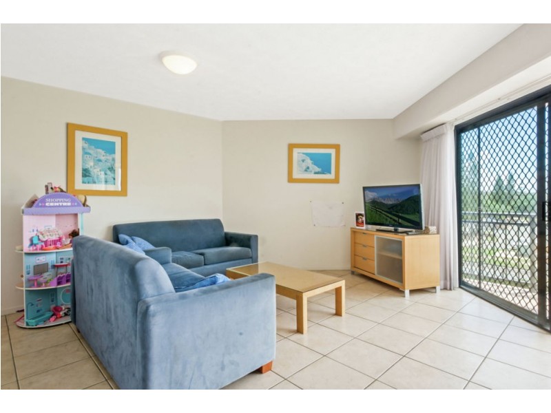34/6 Beerburrum Street, Dicky Beach QLD 4551