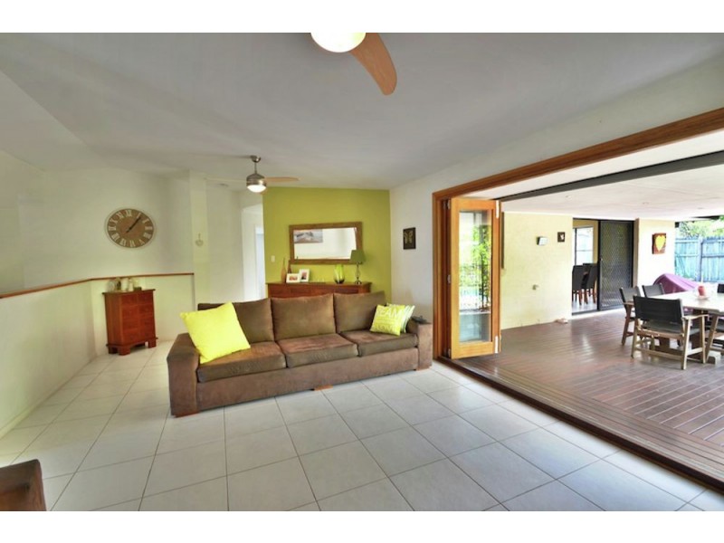 10 Holmes Street, Currimundi QLD 4551