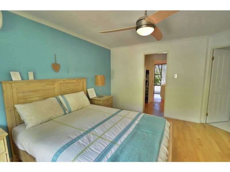 10 Holmes Street, Currimundi QLD 4551