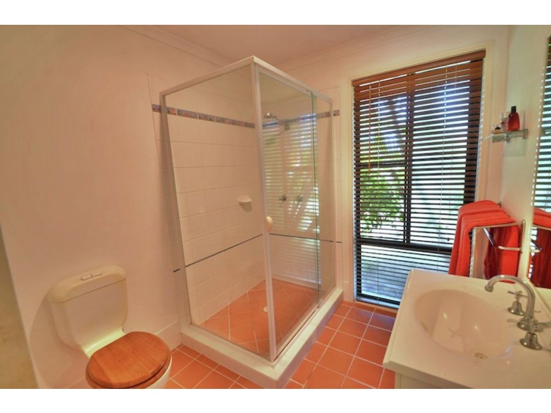 10 Holmes Street, Currimundi QLD 4551