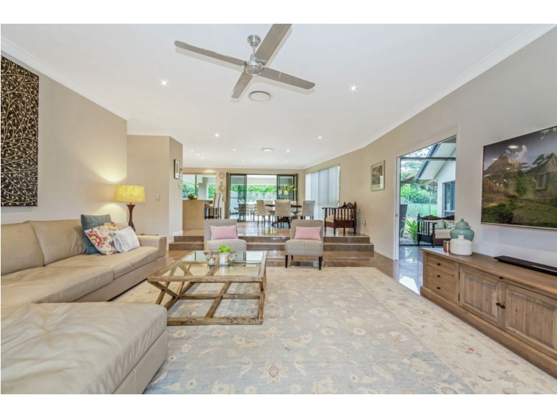 84 Glenfinnan Court, Forest Glen QLD 4556