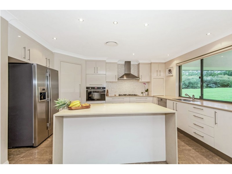 84 Glenfinnan Court, Forest Glen QLD 4556