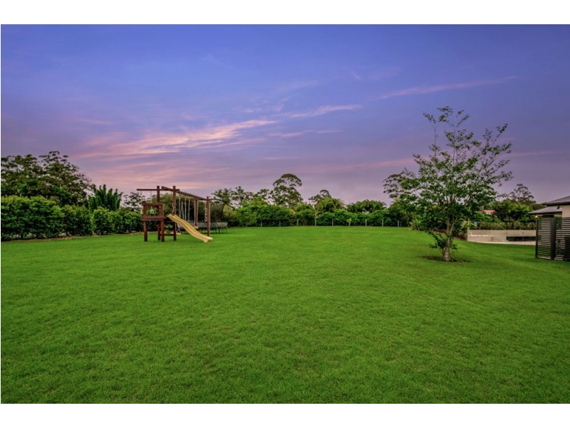 84 Glenfinnan Court, Forest Glen QLD 4556