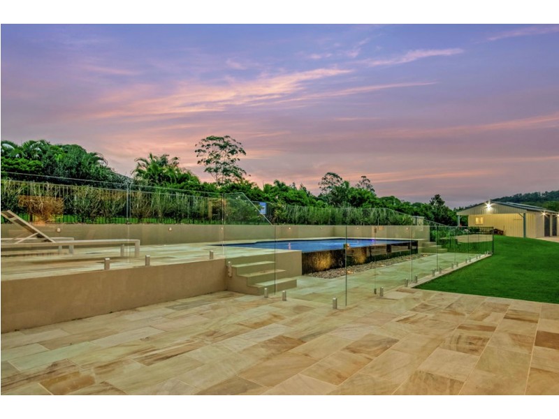 84 Glenfinnan Court, Forest Glen QLD 4556