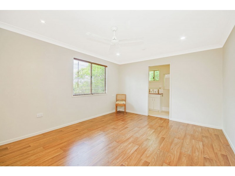 47 Andersen Road, Diamond Valley QLD 4553