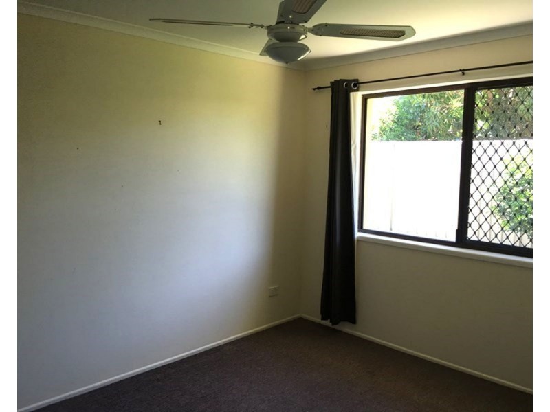 1/4 Tumala Street, Parrearra QLD 4575