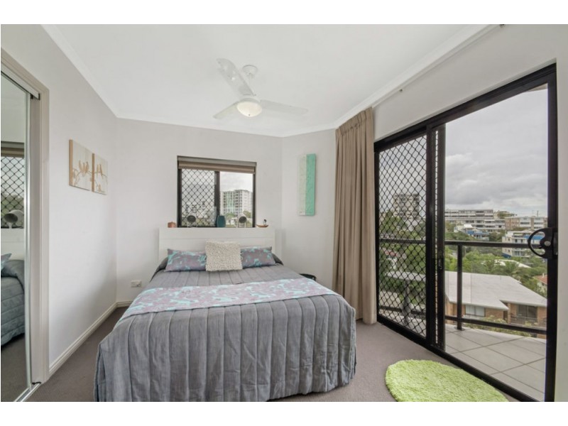 25/10-14 Saltair Street, Kings Beach QLD 4551