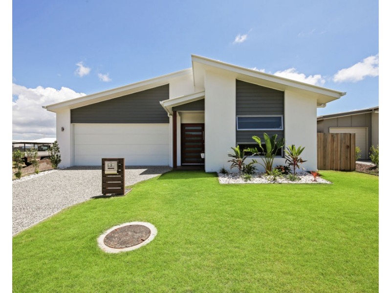 3 Violet Street, Caloundra West QLD 4551