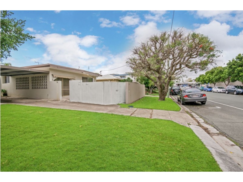 1/11 Wyreema Terrace, Caloundra QLD 4551