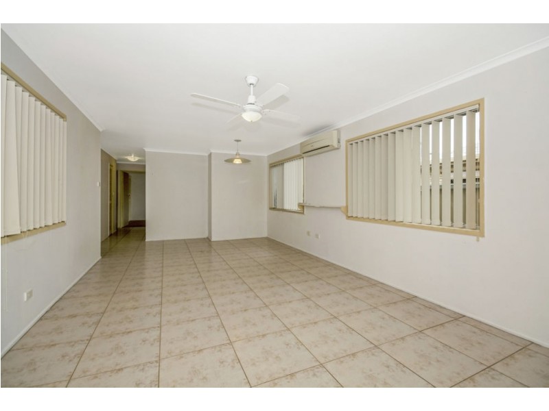 1/11 Wyreema Terrace, Caloundra QLD 4551