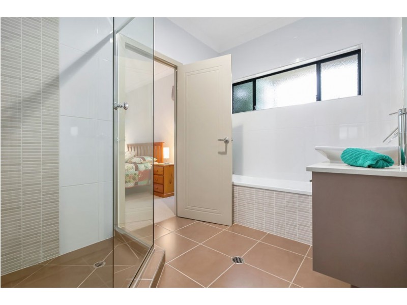25 Palm Creek Road, Tanawha QLD 4556