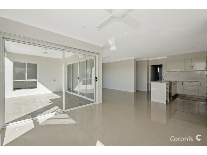 31 Locke Crescent, Caloundra West QLD 4551