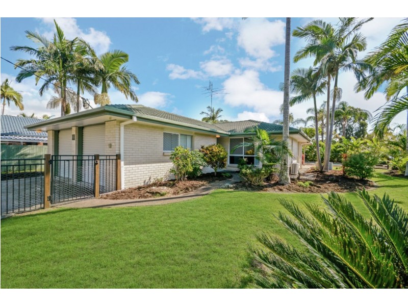 11 Miranda Street, Aroona QLD 4551