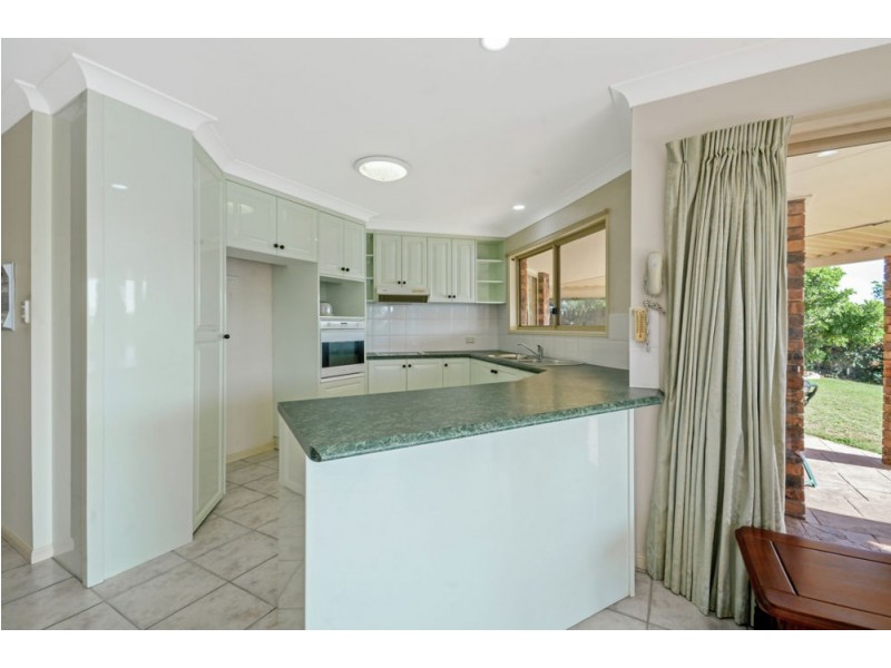 13 Stirling Castle Court, Pelican Waters QLD 4551