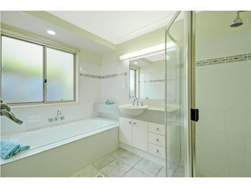 13 Stirling Castle Court, Pelican Waters QLD 4551