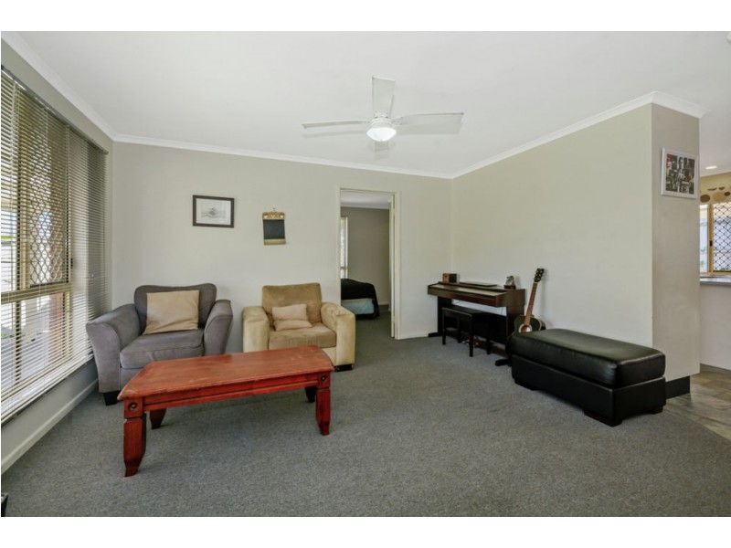 7 Pendula Place, Little Mountain QLD 4551