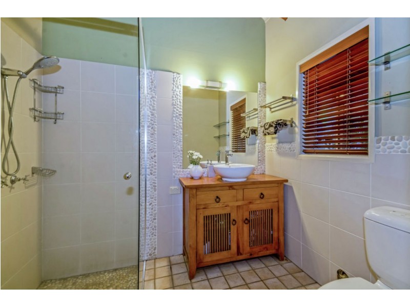 378-386 Diddillibah Road, Diddillibah QLD 4559