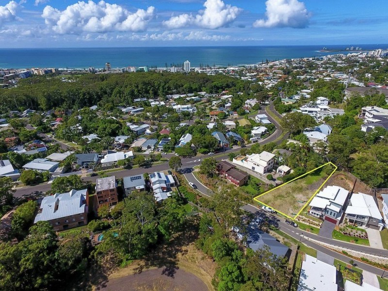 5 The Grove, Alexandra Headland QLD 4572