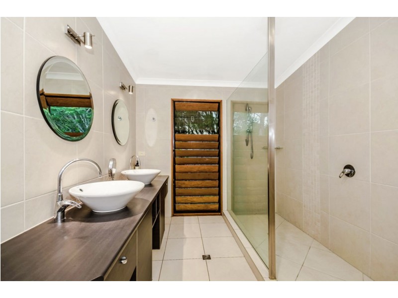 106 Glenfinnan Court, Forest Glen QLD 4556