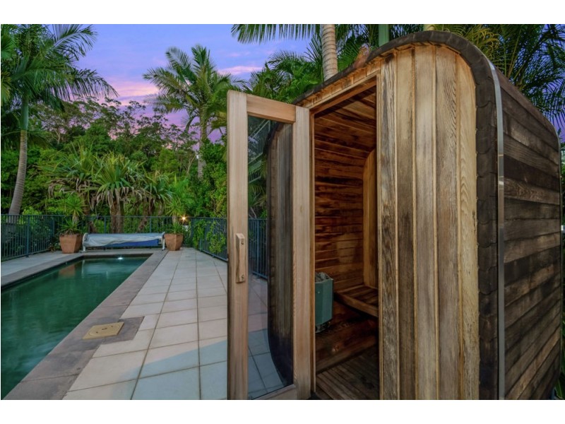 106 Glenfinnan Court, Forest Glen QLD 4556