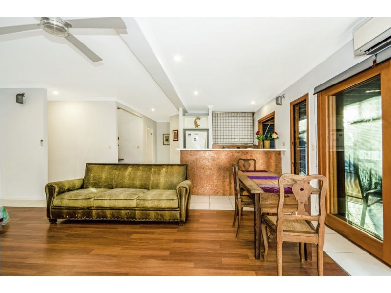 106 Glenfinnan Court, Forest Glen QLD 4556