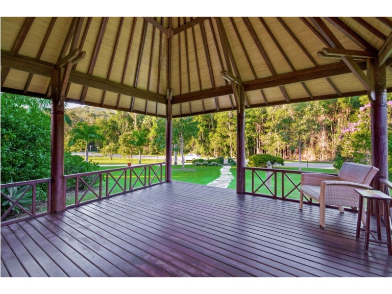 106 Glenfinnan Court, Forest Glen QLD 4556