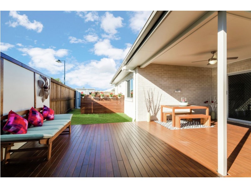 24 Ochre Crescent, Caloundra West QLD 4551