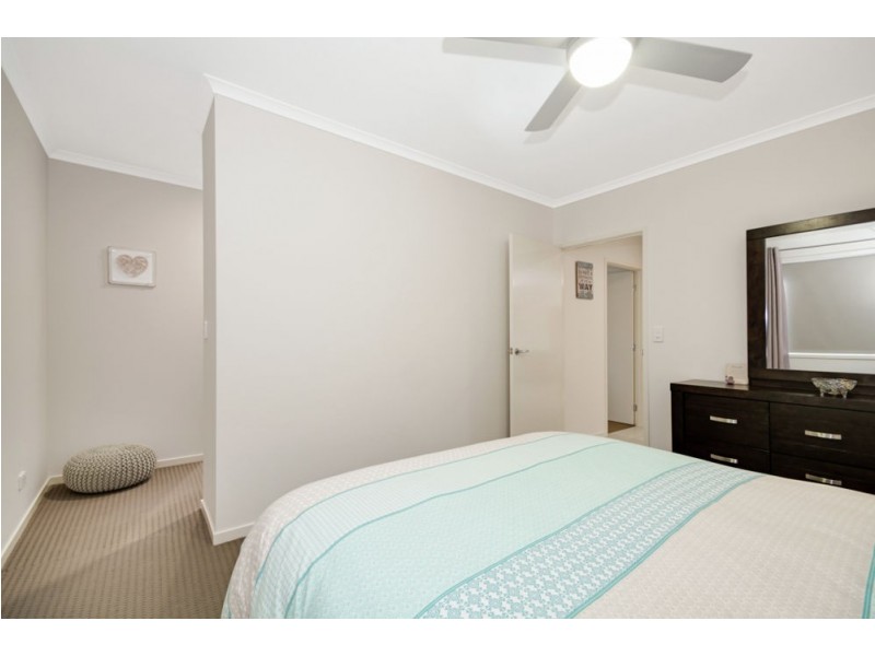 24 Ochre Crescent, Caloundra West QLD 4551