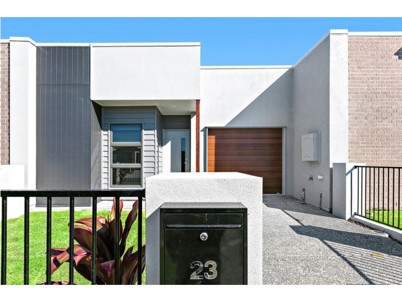 23 Locke Crescent, Caloundra West QLD 4551