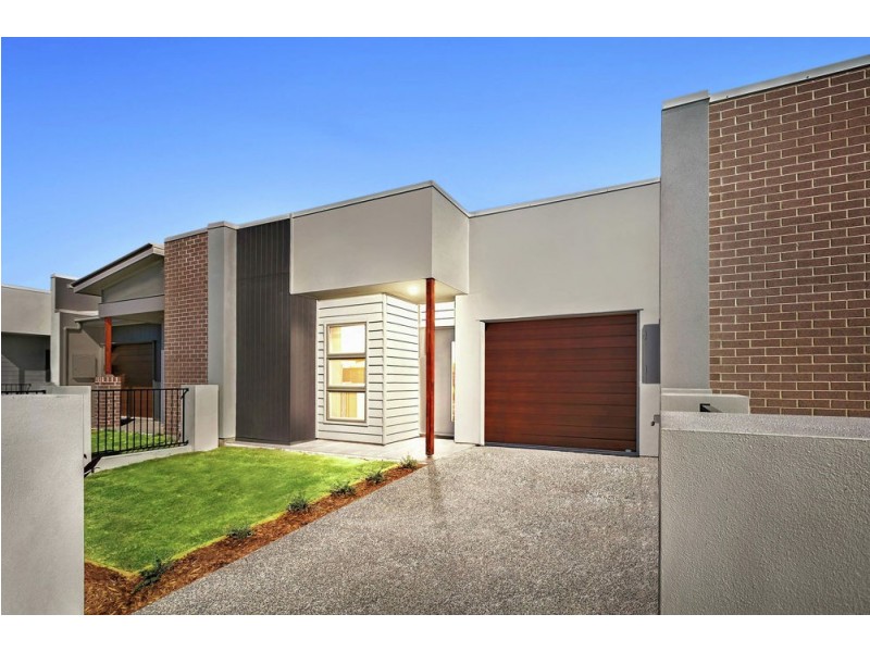 23 Locke Crescent, Caloundra West QLD 4551
