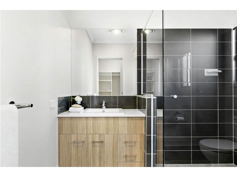 23 Locke Crescent, Caloundra West QLD 4551