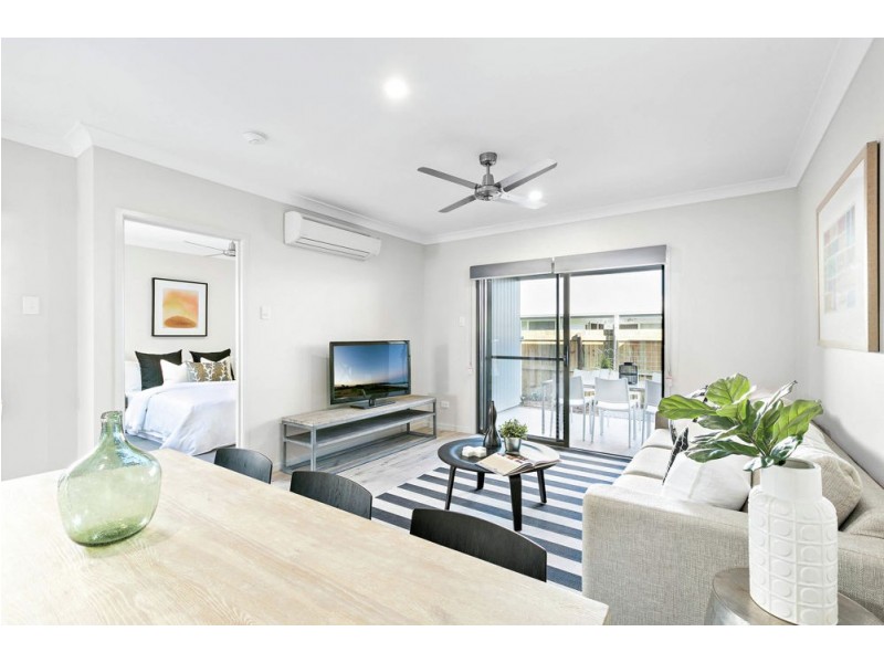 23 Locke Crescent, Caloundra West QLD 4551