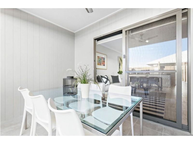 23 Locke Crescent, Caloundra West QLD 4551