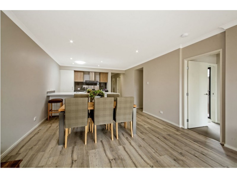 48 Amber Drive, Caloundra West QLD 4551
