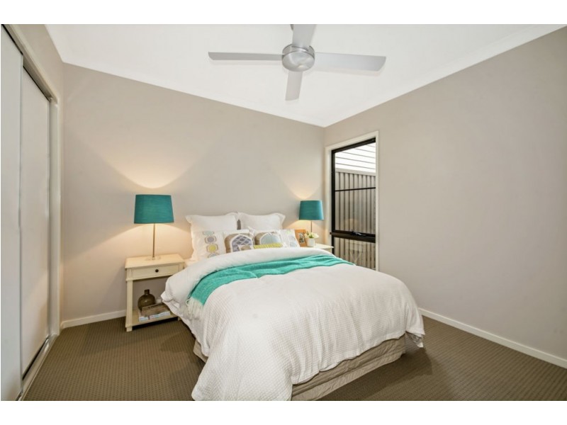 48 Amber Drive, Caloundra West QLD 4551