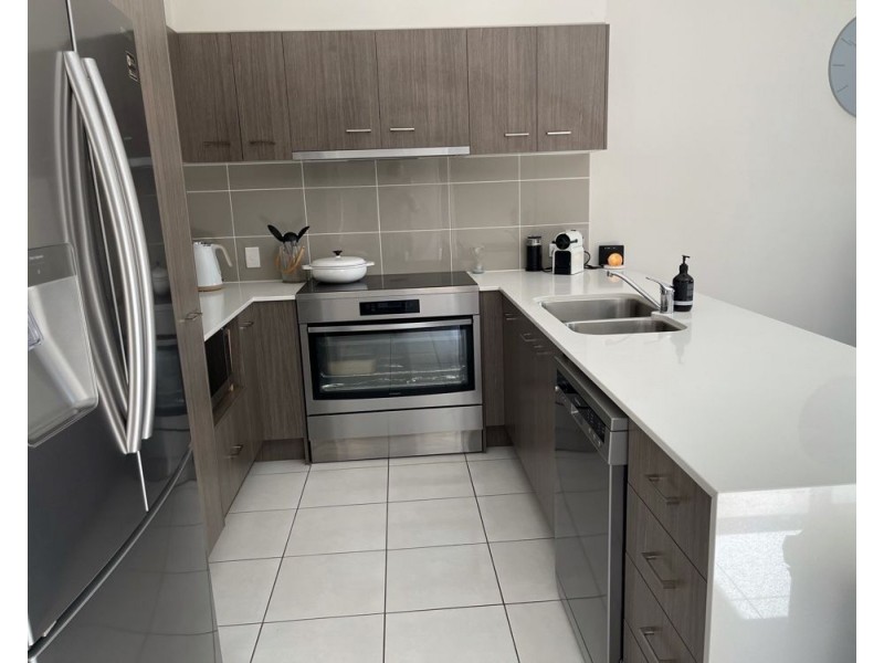 12 Chestnut Crescent, Caloundra West QLD 4551