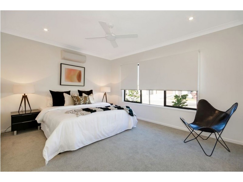 28 Locke Crescent, Caloundra West QLD 4551