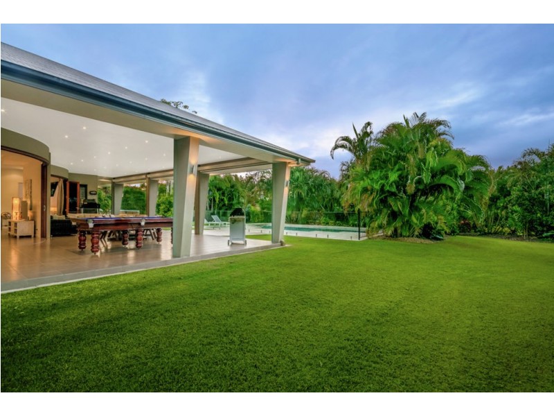 76 Glenfinnan Court, Forest Glen QLD 4556