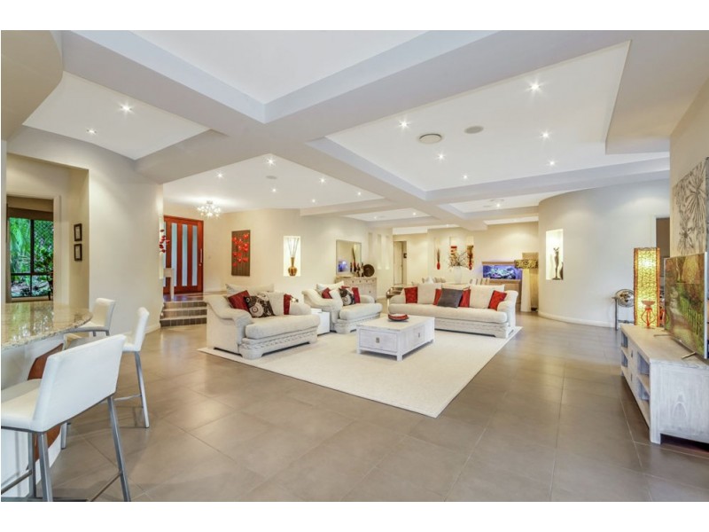 76 Glenfinnan Court, Forest Glen QLD 4556