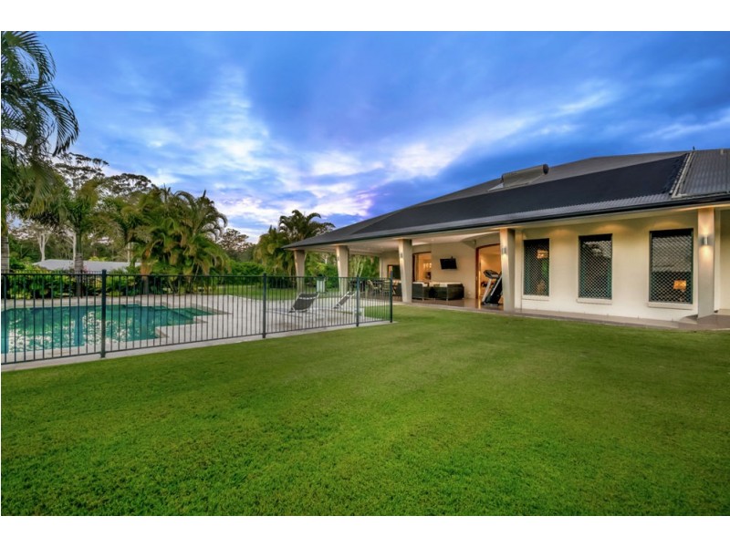 76 Glenfinnan Court, Forest Glen QLD 4556