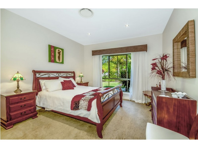 76 Glenfinnan Court, Forest Glen QLD 4556