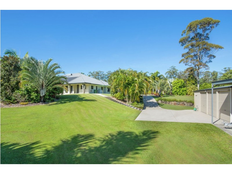 76 Glenfinnan Court, Forest Glen QLD 4556