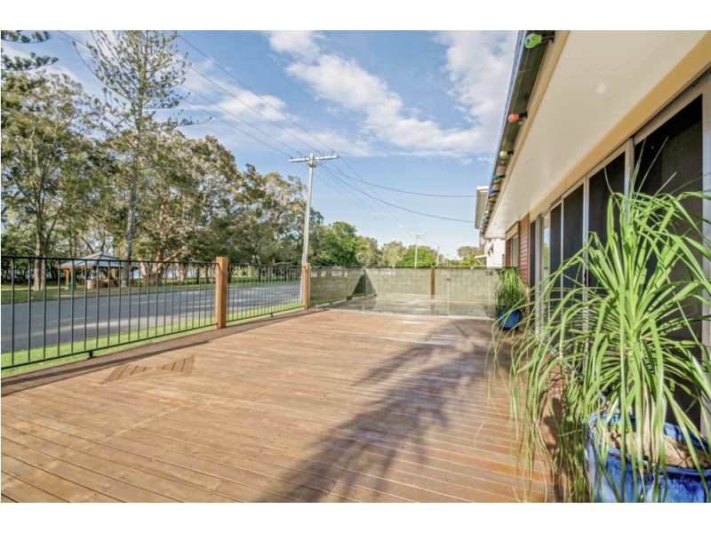 170 Esplanade, Golden Beach QLD 4551