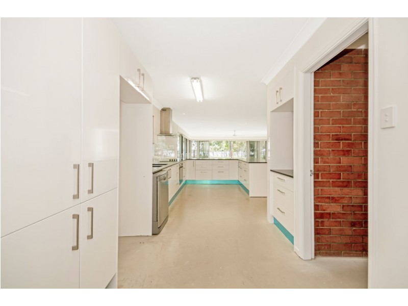 170 Esplanade, Golden Beach QLD 4551