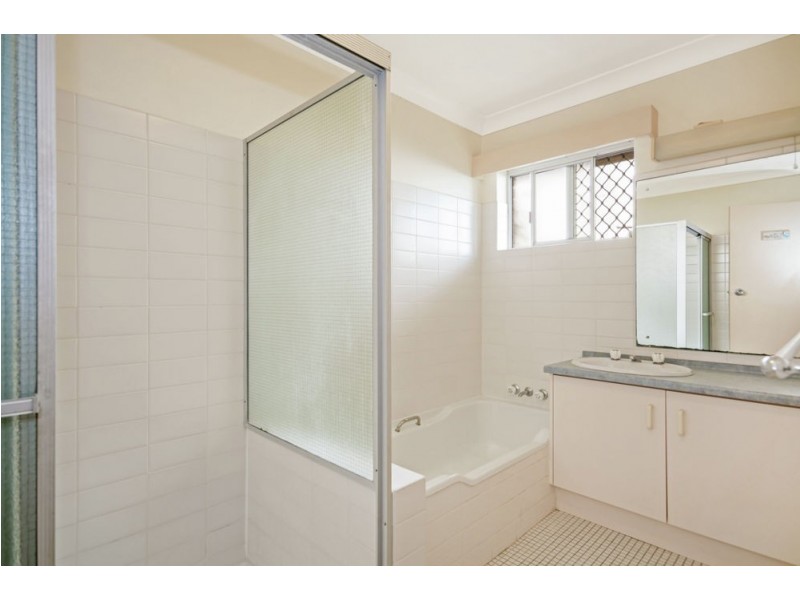 170 Esplanade, Golden Beach QLD 4551