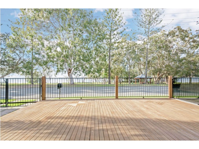 170 Esplanade, Golden Beach QLD 4551