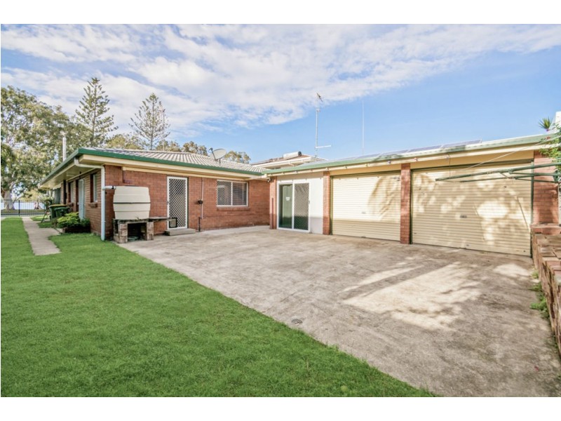 170 Esplanade, Golden Beach QLD 4551