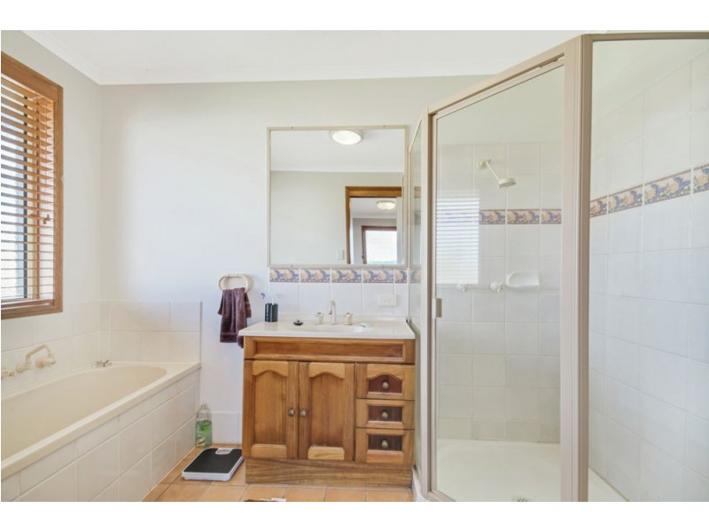 22 Culla Culla Street, Battery Hill QLD 4551