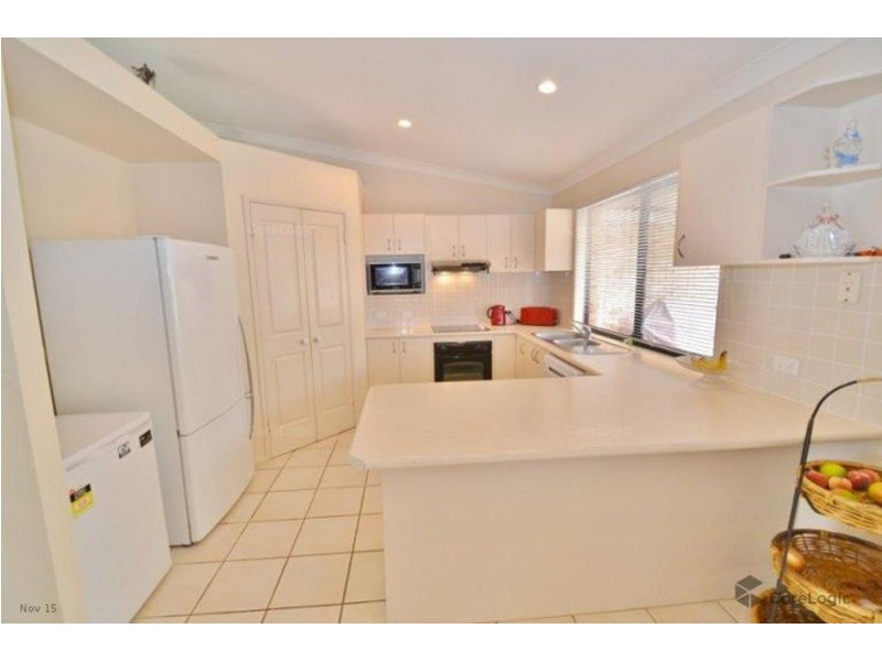 16 Rosewood Court, Landsborough QLD 4550