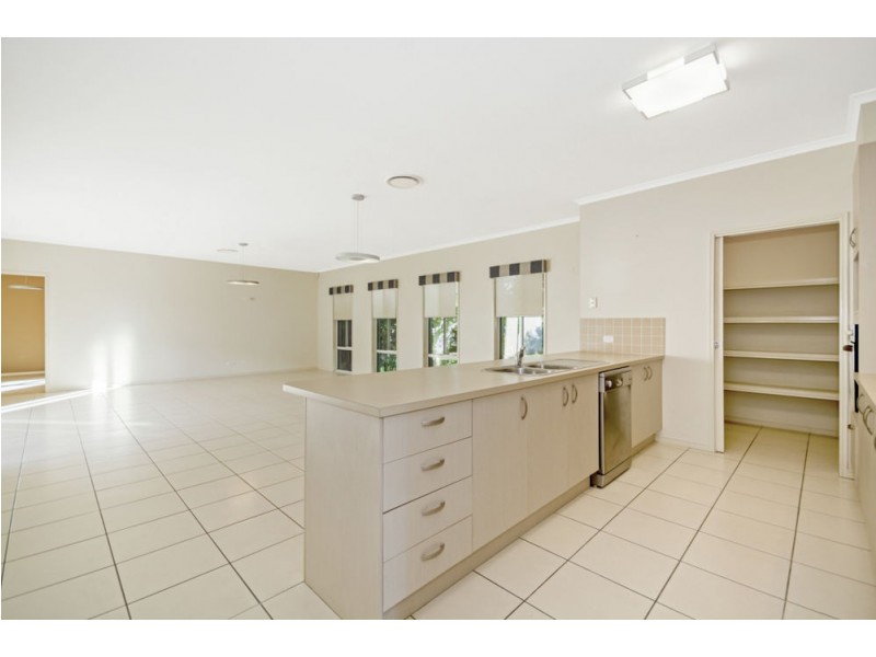 7 Columba Place, Pelican Waters QLD 4551